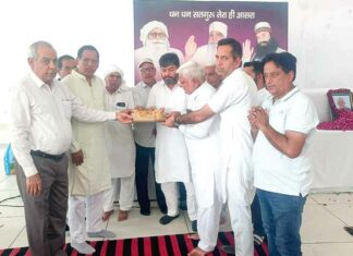 नेत्रदानी वकील चंद बजाज की स्मृति में आयोजित श्रद्धांजलि नामचर्चा में उमड़ी साध-संगत Sirsa News