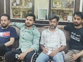 Barabanki: ईरान में फंसे यूपी के बाराबंकी के लोग, परिजनों ने मांगी केंद्र सरकार से मदद Barabanki News