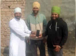 सीता गुनो बाइपास पर मिला मोबाइल डेरा सच्चा सौदा हनुमानगढ़ ब्लॉक के सेवादार ने वापिस लौटाया Hanumangarh News