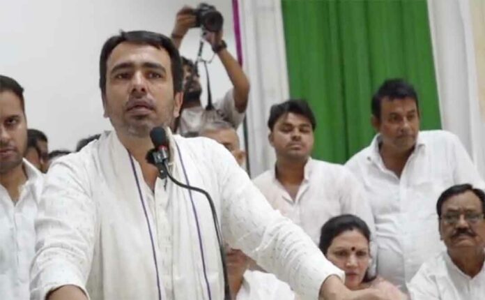 Jayant Chaudhary Threat