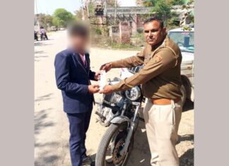 Bullet Bike Challan: खरखौदा ट्रैफिक पुलिस ने बुलेट पटाखा मोटरसाइकिल का काटा 33,500 का चालान, बाइक की इम्पाउंड Kharkhoda