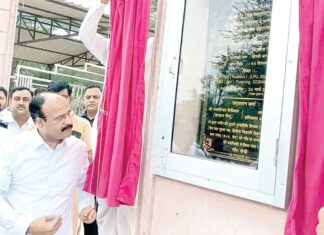 नाथूसरी चौपटा के खेड़ी गांव में रक्तदान शिविर व पौधारोपण कर स्व. समीर सहारण को श्रद्धांजलि अर्पित की Sirsa News