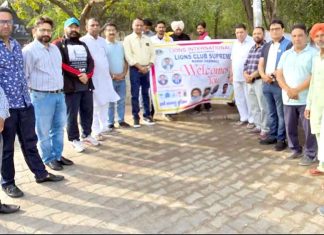 लॉयंस क्लब ने जनता पर्सनल एक्सीडेंट योजना के तहत करवाए 50 मजदूरों के बीमे : लॉ. आशीष मेहता Sirsa News