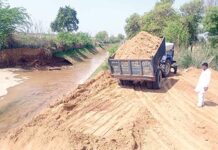 नाथूसरी चौपटा से गुजरने वाली शेरांवाली नहर दड़बा कलां के पास टूटी, किसानों को करना पड़ा भारी नुकसान का सामना Sirsa News