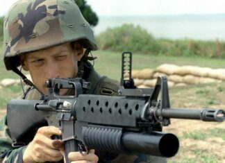 US Military: वैश्विक सुरक्षा चुनौतियों के बीच दुनिया में 1.08 लाख से ज्यादा अमेरिकी सैनिक तैनात, क्या हो सकता है मकसद? US News