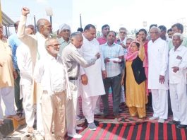 महापंचायत ने टोल मैनेजर को सौंपी 20 गांवों की सूची, टोल फ्री करने की मांग Bawani Khera News