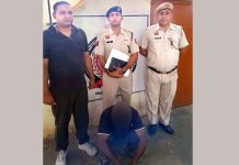 ई-रिक्शा से बैटरी चोरीे के मामले में आरोपी गिरफ्तार Bhiwani News