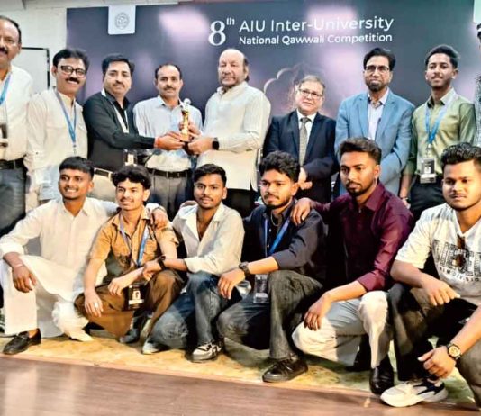 शाह सतनाम जी बॉयज कॉलेज के विद्यार्थियों ने हैदराबाद में सुरों से बांधा समां Sirsa News