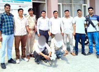 हरियाणा स्टेट नारकोटिक्स कंट्रोल ब्यूरो फतेहाबाद ने पकड़ी करीब 60 लाख रुपये की हेरोइन, दो तस्कर दबोचे Fatehabad News