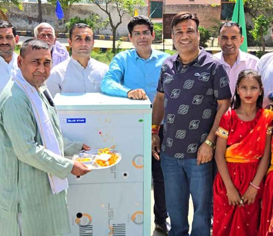 छात्र-छात्राओं व शिक्षक स्टाफ को शीतल पेयजल हेतु वाटर कूलर किया भेंट Kairana News