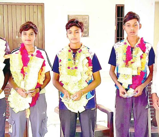 स्पोर्ट्स अकैडमी नानुआना के नेशनल खिलाड़ियों के सम्मान में भव्य रोड शो Sirsa News